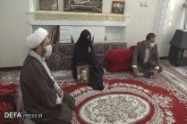 دیدار مدیرکل بنیاد شهید لرستان با خانواده شهید «نصیرمیر دریکوند»